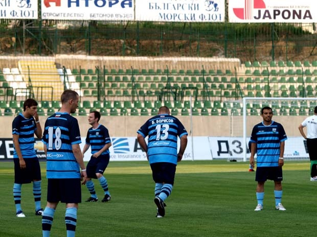 Премиерът в Разград: Две ленти и 6:6 с "Лудогорец" 