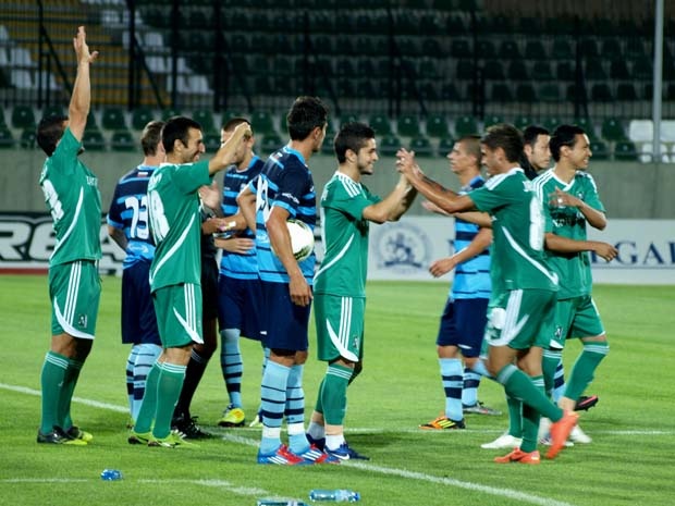 Премиерът в Разград: Две ленти и 6:6 с "Лудогорец" 